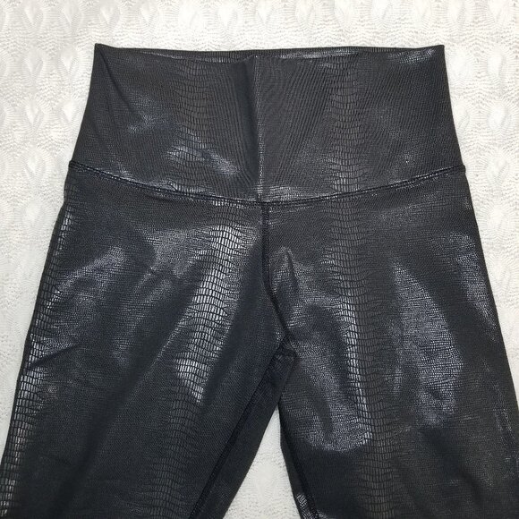 DYI Define Your Inspiration Cropped Activewear Leggings Black Size M snakeprint - Picture 6 of 9
